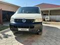 Volkswagen Transporter 2009 годаfor8 500 000 тг. в Атырау – фото 3