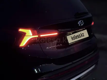 Hyundai Santa Fe 2023 года за 15 850 000 тг. в Шымкент – фото 8
