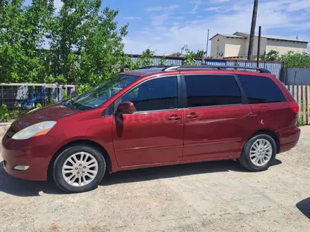 Toyota Sienna 2009 года за 7 800 000 тг. в Атырау – фото 4