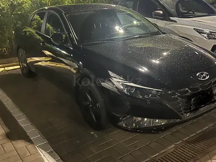 Hyundai Elantra 2023 года за 11 000 000 тг. в Астана – фото 2