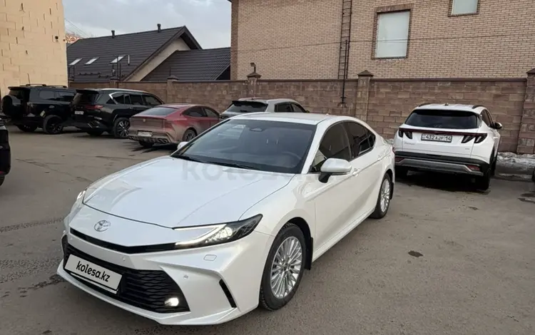 Toyota Camry 2024 года за 17 600 000 тг. в Павлодар