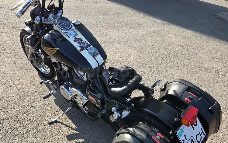 Honda  Shadow 400 2004 года за 1 400 000 тг. в Астана