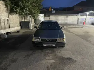 Audi 80