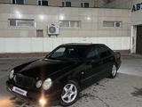 Mercedes-Benz E 240 1997 годаfor2 600 000 тг. в Караганда – фото 4