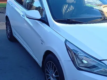 Hyundai Accent 2015 года за 5 500 000 тг. в Павлодар – фото 2