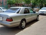 Mercedes-Benz E 320 1994 года за 3 900 000 тг. в Алматы – фото 3