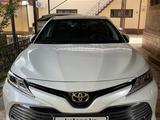 Toyota Camry 2018 годаfor12 000 000 тг. в Шымкент