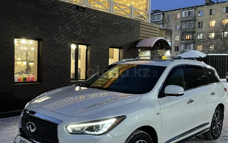 Infiniti QX60 2017 года за 16 000 000 тг. в Астана