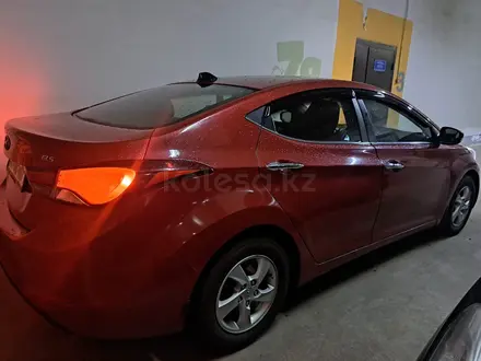 Hyundai Elantra 2014 года за 6 000 000 тг. в Астана – фото 2