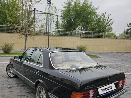 Mercedes-Benz S 500 1982 года за 14 800 000 тг. в Алматы – фото 4