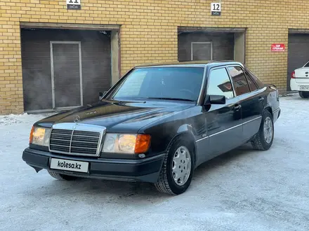 Mercedes-Benz E 230 1992 года за 1 600 000 тг. в Семей – фото 2