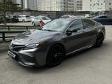 Toyota Camry 2021 года за 12 150 000 тг. в Астана – фото 3