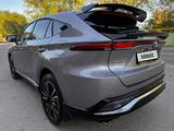 Toyota Venza 2024 года за 21 800 000 тг. в Алматы – фото 3