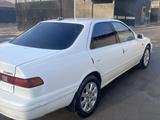 Toyota Camry 1999 годаүшін3 000 000 тг. в Алматы – фото 2