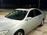 Toyota Camry 2004 годаүшін4 600 000 тг. в Актау – фото 2