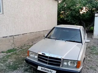 Mercedes-Benz 190