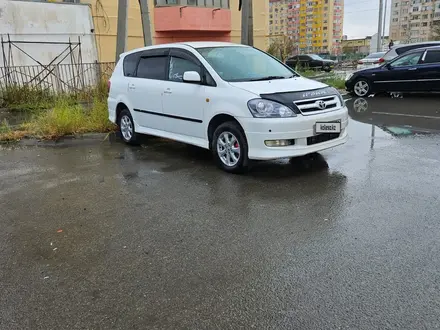 Toyota Ipsum 2002 года за 5 100 000 тг. в Атырау