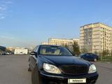 Mercedes-Benz S 500 2000 года за 3 800 000 тг. в Алматы – фото 3