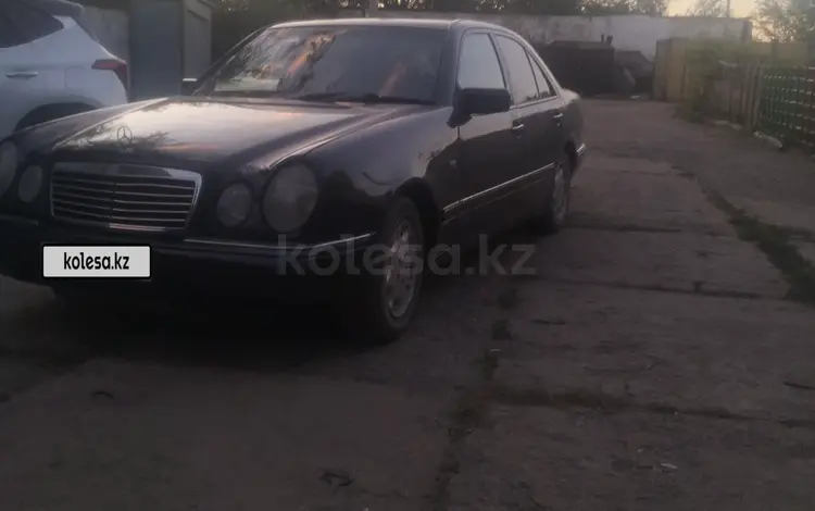 Mercedes-Benz E 230 1997 года за 2 450 000 тг. в Жанаарка