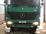 Mercedes-Benz  Actros 2000 года за 19 000 000 тг. в Алматы