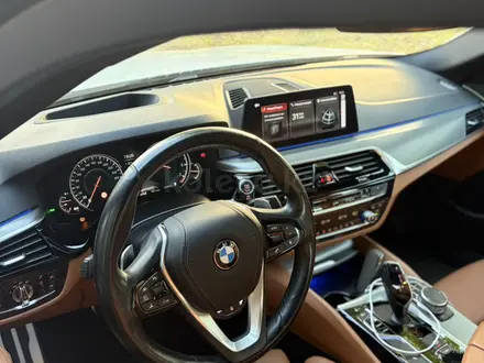 BMW 530 2017 года за 14 900 000 тг. в Алматы – фото 6