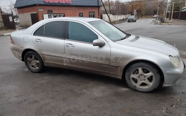 Mercedes-Benz C 200 2004 годаүшін3 000 000 тг. в Костанай