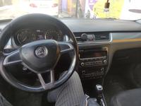 Skoda Rapid 2014 года за 3 750 000 тг. в Алматы