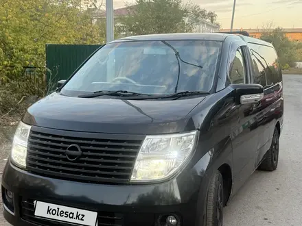 Nissan Elgrand 2004 года за 4 500 000 тг. в Караганда