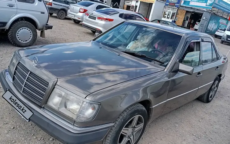 Mercedes-Benz E 200 1991 года за 1 800 000 тг. в Караганда