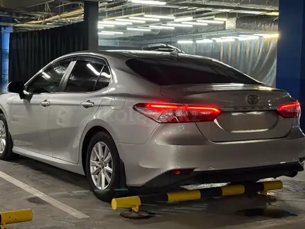 Toyota Camry 2019 года за 15 500 000 тг. в Усть-Каменогорск – фото 3