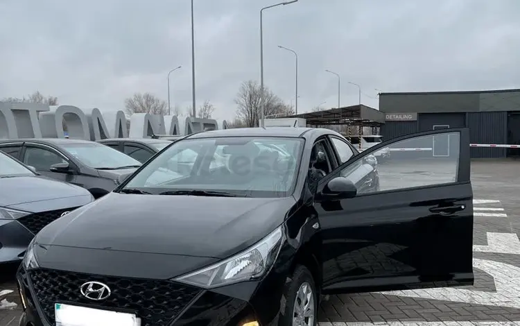 Hyundai Accent 2022 годаүшін9 000 000 тг. в Караганда