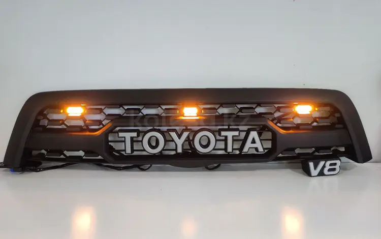 Решетка Toyota Sequoia с ДХО за 50 000 тг. в Алматы