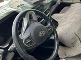 Hyundai Santa Fe 2020 года за 2 700 700 тг. в Актобе – фото 4