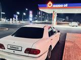 Mercedes-Benz E 230 1997 года за 3 500 000 тг. в Кокшетау – фото 2