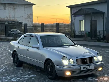 Mercedes-Benz E 230 1995 года за 3 200 000 тг. в Алматы – фото 7