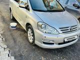 Toyota Avensis Verso 2005 года за 5 900 000 тг. в Актобе – фото 5