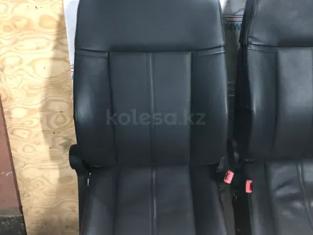 Капитанские сидения с ломающейся спинкой от bmw f01-02. Салон за 500 000 тг. в Шымкент – фото 64