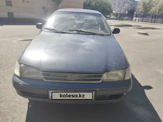 Toyota Carina E