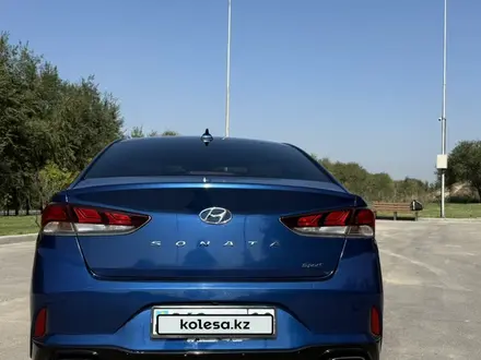 Hyundai Sonata 2018 года за 8 390 000 тг. в Алматы – фото 4
