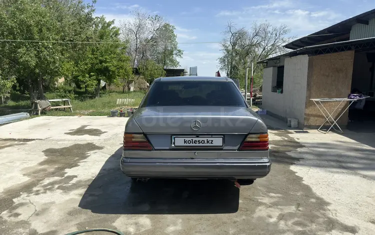 Mercedes-Benz E 300 1990 годаүшін1 350 000 тг. в Жаркент
