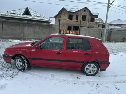 Volkswagen Golf 1995 года за 750 000 тг. в Шымкент – фото 2