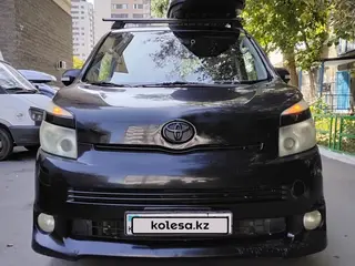 Toyota Voxy, 2007