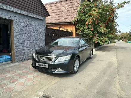 Toyota Camry 2014 года за 10 000 000 тг. в Павлодар