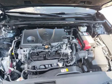 Toyota Camry 2020 года за 14 500 000 тг. в Уральск – фото 4