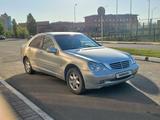 Mercedes-Benz C 180 2002 годаүшін4 500 000 тг. в Уральск – фото 4