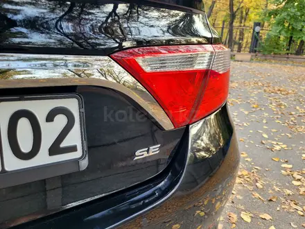 Toyota Camry 2016 года за 9 000 000 тг. в Алматы – фото 48