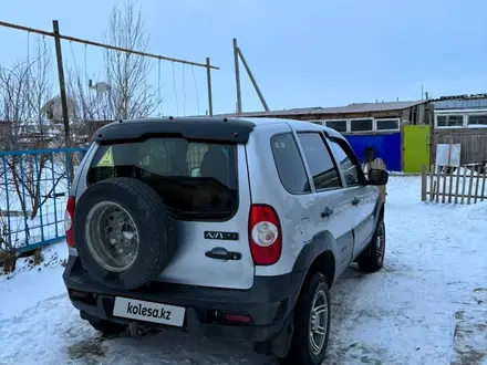 Chevrolet Niva 2013 года за 2 700 000 тг. в Атырау – фото 9