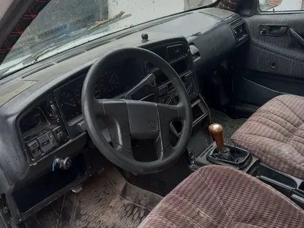 Volkswagen Passat 1990 года за 400 000 тг. в Сарыозек – фото 3
