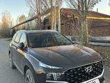 Hyundai Santa Fe 2022 года за 13 000 000 тг. в Астана – фото 2
