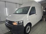 Volkswagen Transporter 2013 года за 10 700 000 тг. в Петропавловск